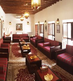 Al Bait Al Qadeem Restaurant and Cafe
